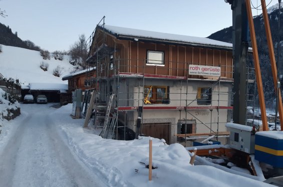 Mājas piebūve Šveicē