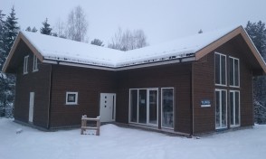 Koka karkasa māja Elverumā